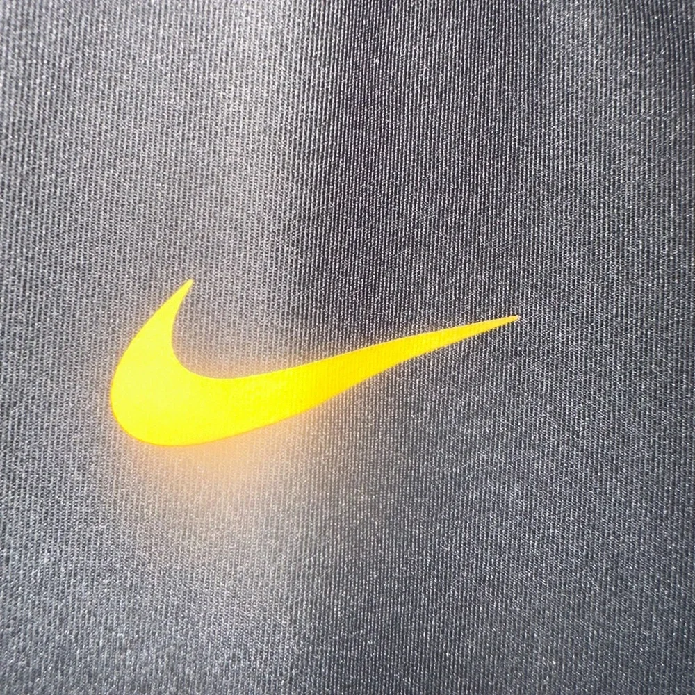 Nike Dri Fit Minnesota Vikings Leggings Women’s.‎ Size XL